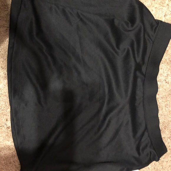 Forever 21 Dresses & Skirts - 1XL skirt Forever 21 Dresses & Skirts - 1XL skirt